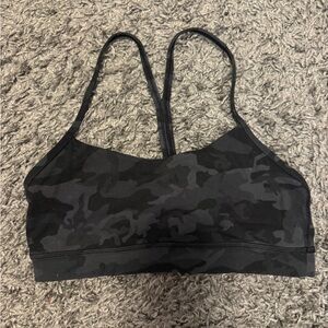 Lululemon Flow Y Bra Nulu Size 6 Black Camo